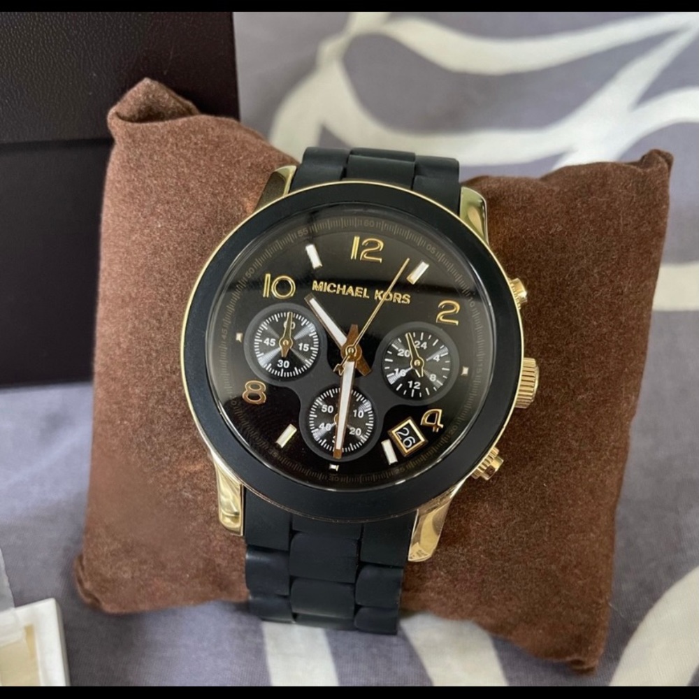 Michael Kors Black/Gold Chronograph Watch MK-5191